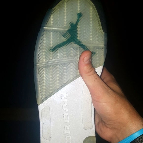 Retro Jordan 5 Grapes Men's size 13 - Picture 4 of 13